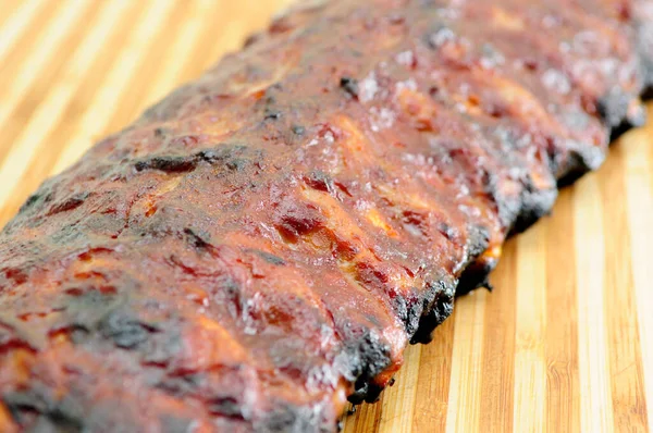 Varkensvlees Bbq Ribben Vlezige Ribben Gesmoord Met Bbq Saus — Stockfoto