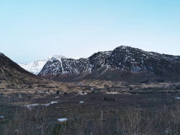 Berglandschaft Auf Der Insel Kvaloya Tromsö Norwegen Unter Klarem Himmel — Stockfoto
