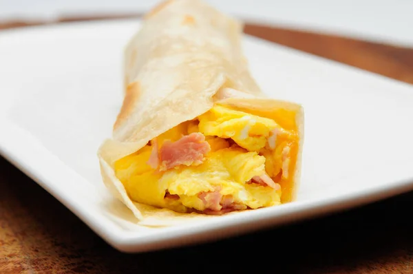 Healthy Breakfast Scrambled Eggs Cheese Ham Tortilla Shell Rolled Breakfast — Stock Photo, Image