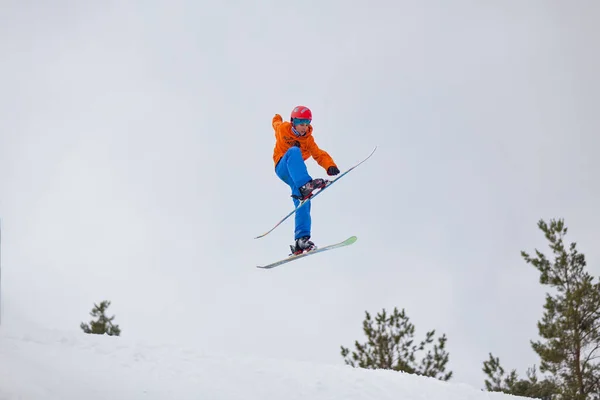 Mchenry United States Feb 2016 Snow Skiers Wisp Ski Resort — Stock Photo, Image