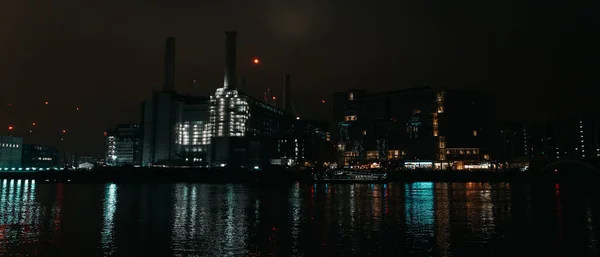 Londýn Spojené Království Srpna 2020 Noční Foto Elektrárny Battersea Při — Stock fotografie