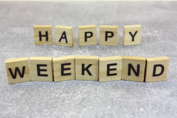 Closeup Shot Wooden Letters Forming Phrase Happy Weekend Blurred Background — Stock Photo, Image