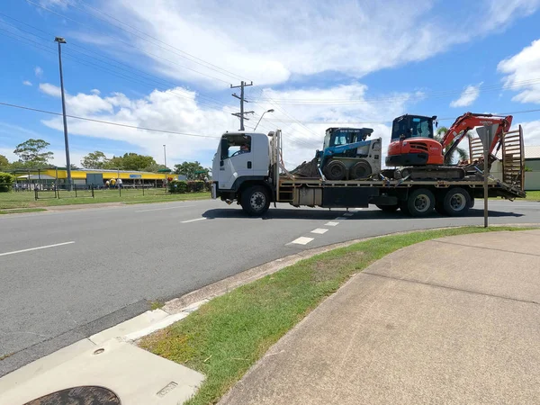 Bribie Island Australia Enero 2021 Camión Cama Plana Que Lleva —  Fotos de Stock