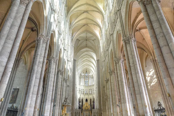 Een Prachtige Opname Van Het Interieur Van Kathedraal Van Amiens — Stockfoto