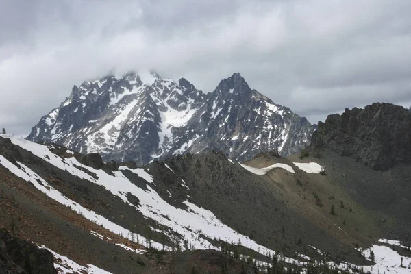 Hermoso Paisaje Las Famosas Montañas Snoqualmie Cerca Seattle Washington — Foto de Stock