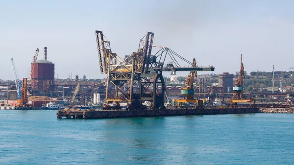 Alte Und Verlassene Hafenanlage Piombino Italien — Stockfoto