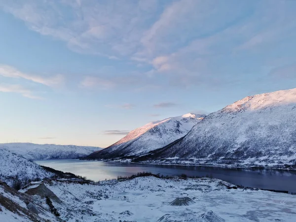 Krásný Záběr Zimy Arktické Oblasti Hillesoy Kvaloya Island Tromso Norsko — Stock fotografie