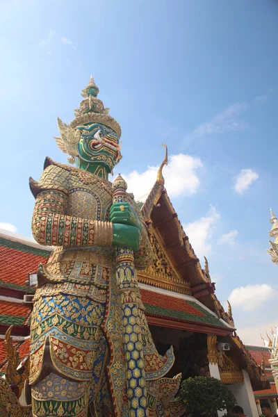 Phuket Thailand Kasım 2019 Tayland Bir Tapınaktaki Mimari Heykellerin Açık — Stok fotoğraf