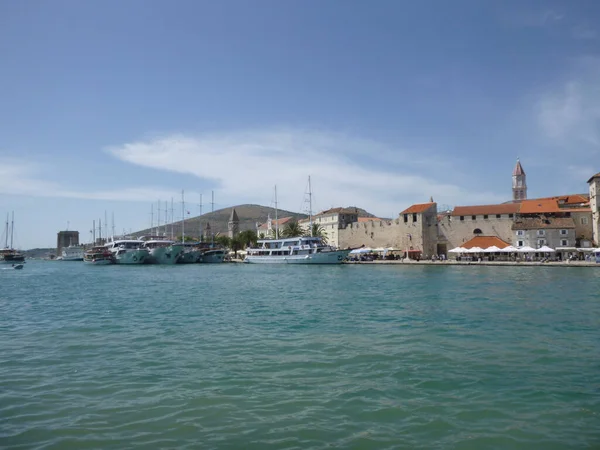 Pohled Vodní Promenádu Starého Města Trogir Chorvatsko — Stock fotografie