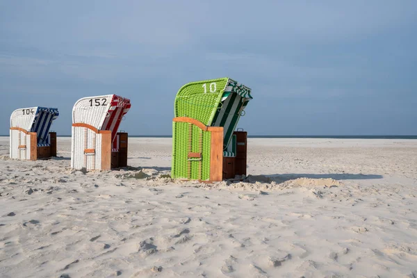 Beautiful Shot Three Beach Chairs Coastline — Stock Photo, Image
