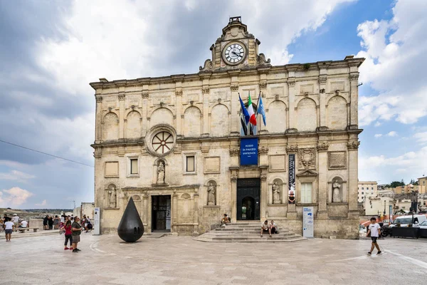 Matera Włochy Sierpnia 2020 Zewnątrz Palazzo Lanfranchi Którym Mieści Się — Zdjęcie stockowe