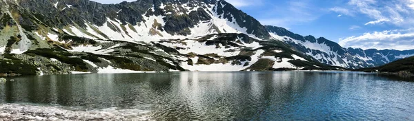 Una Vista Panorámica Del Lago Morskie Oko Las Montañas Tatra —  Fotos de Stock