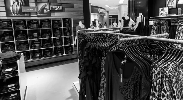南アフリカのヨハネスブルグ 2021年1月6日 南アフリカのヨハネスブルグ 2013年10月9日 プラスサイズの衣料品店 Cic Sandton City — ストック写真