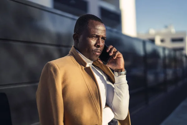 Shallow Focus Shot Stylish Handsome African Male Coat Talking Phone — Stock Photo, Image