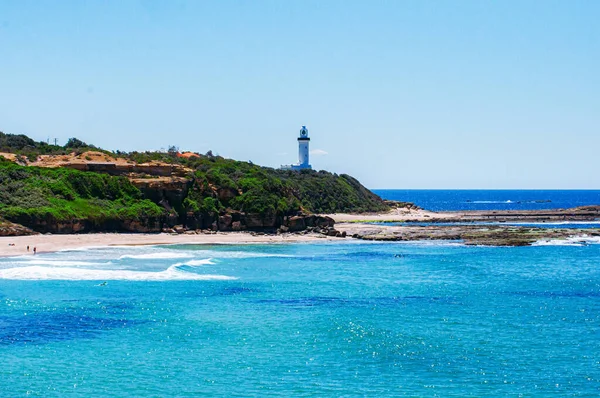 Uma Vista Panorâmica Farol Activnorah Head Uma Costa Central Nova — Fotografia de Stock