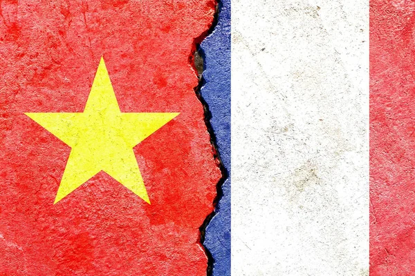Esempio Delle Bandiere Del Vietnam Della Francia Una Superficie Rocciosa — Foto Stock