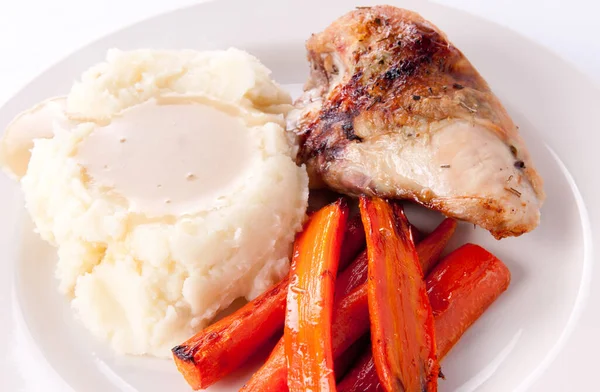 Poulet Rôti Avec Purée Pommes Terre Légumes Étouffé Avec Sauce — Photo