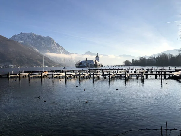 Zima Gmundenu Zámkem Schloss Orth Horní Rakousko Salzkammerg — Stock fotografie