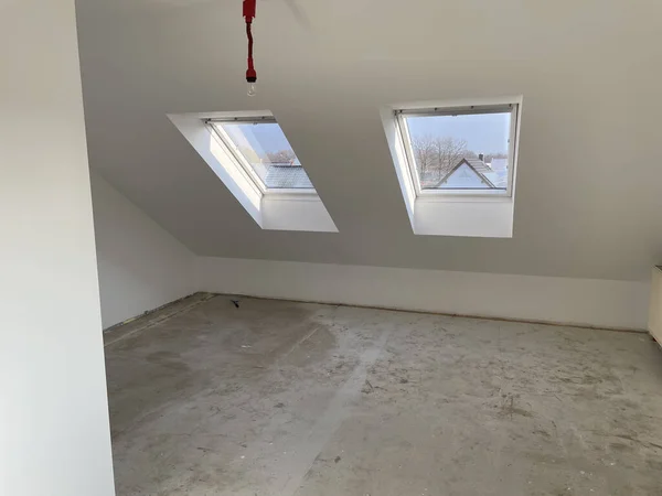 Interior Empty Room Skylight Ceiling Daytime — Stock Photo, Image