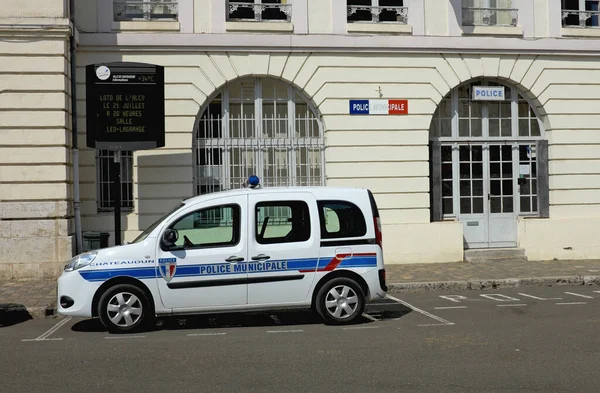 Chateaudu Francia Jul 2017 Coche Policía Perteneciente Policía Local Ciudad — Foto de Stock