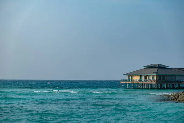 Building Turquoise Lake Maldives — Stock Photo, Image