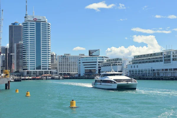 Auckland Neuseeland Januar 2021 Blick Auf Fullers Katamaran Fähre Die — Stockfoto