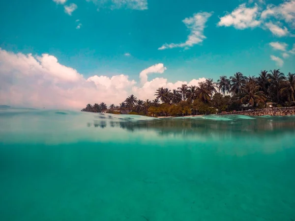 马尔代夫的绿松石湖 — 图库照片