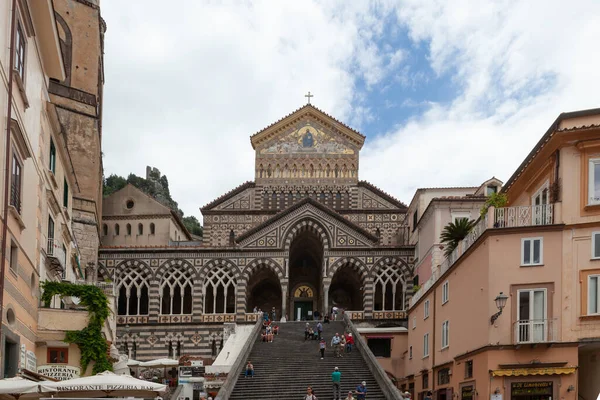 Амальфи Италия Июня 2019 Года Католический Собор Амальфи Рядом Городской — стоковое фото