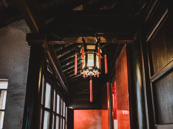 Chinese Style Room Illuminated Traditional Chinese Style Lantern — Stock Photo, Image