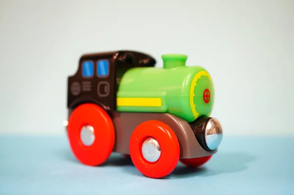 Tiro Foco Seletivo Pequeno Carro Brinquedo Colorido — Fotografia de Stock