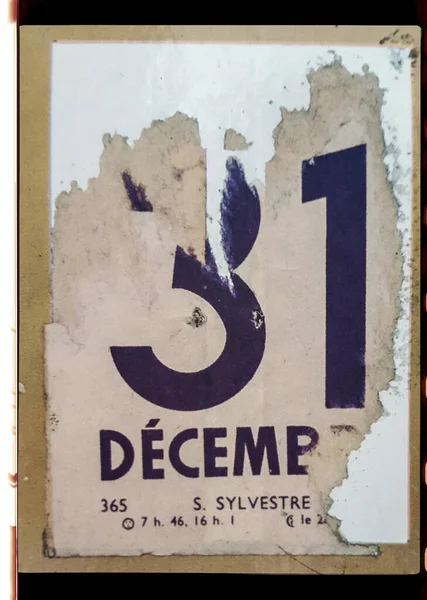 Colpo Verticale Vecchio Calendario Che Mostra Dicembre Capodanno — Foto Stock