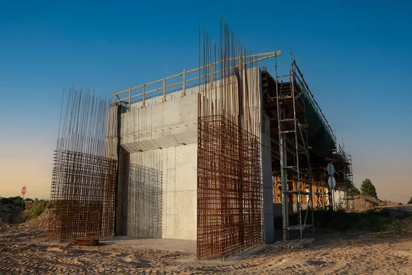 Low Angle Shot New Building Construction Scaffolding — Stock Photo, Image