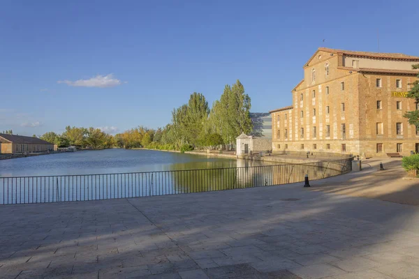Medina Rioseco España Octubre 2019 Podemos Ver Canal Agua Que —  Fotos de Stock
