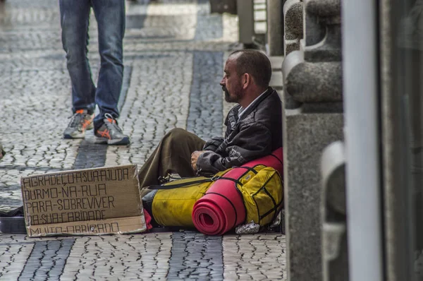 Oporto Portugal Avril 2015 Sans Abri Aveugle Demande Argent — Photo