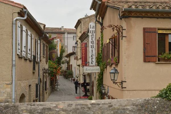 法国陶洛斯 2015年5月13日 它们是狭窄美丽的街道 一个保存完好 保存完好的城镇 — 图库照片