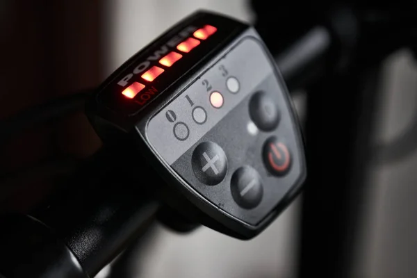 Uma Unidade Controle Acumulador Para Uma Bicicleta Elétrica Com Fundo — Fotografia de Stock