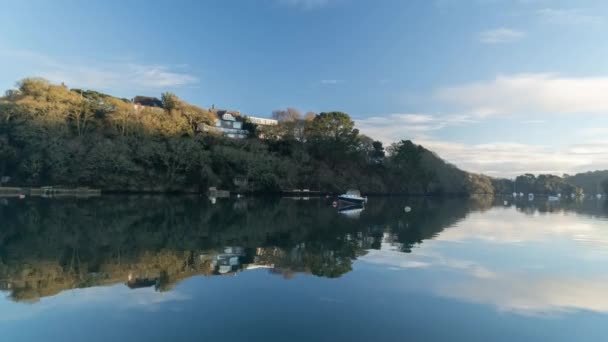 Belle Vue Sur Lac Dans Soirée — Video