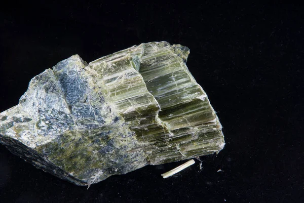 asbestos chrysotile fibers that cause lung disease, COPD, lung cancer, mesothelioma