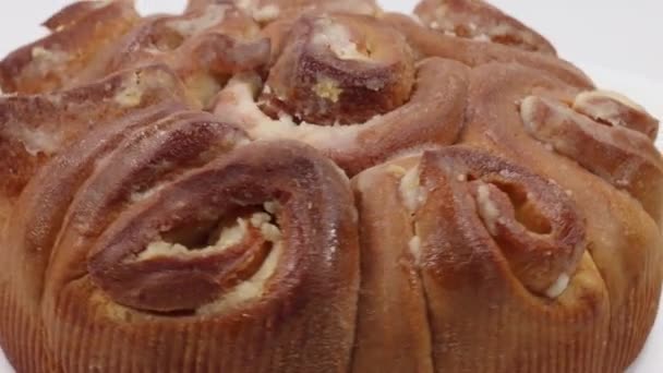 Primer Plano Torta Pastelería Dulce Tradicional Giratoria Rosas — Vídeos de Stock