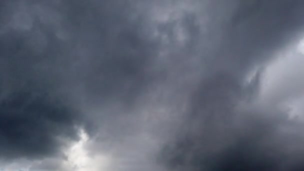 Nuages Dans Ciel — Video