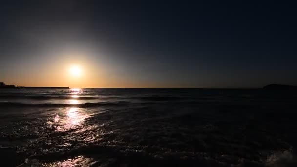 Vacker Solnedgång Över Havet — Stockvideo