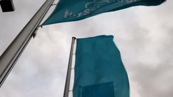 Essen Nrw Deutschland 2021 Flags Wind Thyssenkrupp Company Headquarters Thyssenkrupp — Stock Video