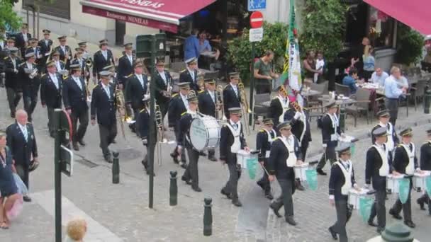 Banda Música Celebrando Tocando Músicos Instrumentos Una Marcha Banda Música — Vídeos de Stock