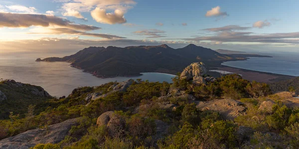 Wineglass Öböl Freycinet Amos Hegyről — Stock Fotó