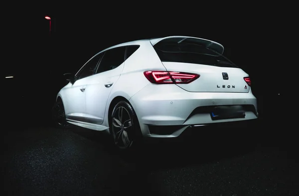 Seat Leon Fr图库照片 免版税seat Leon Fr图片 Depositphotos