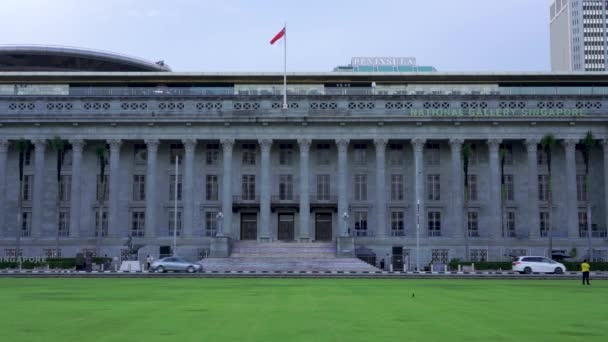 Singapura Janeiro 2021 Vista Frontal Majestosa Fachada Galeria Nacional Singapura — Vídeo de Stock