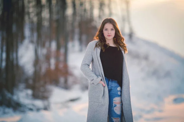 Portrait Young Female Wearing Jeans Black Shirt Paired Cardigan Field — 스톡 사진