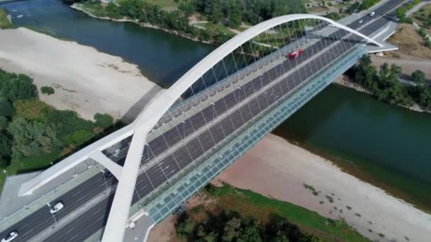 Una Representación Puente Sobre Río Conectaba Dos Partes Ciudad — Vídeos de Stock