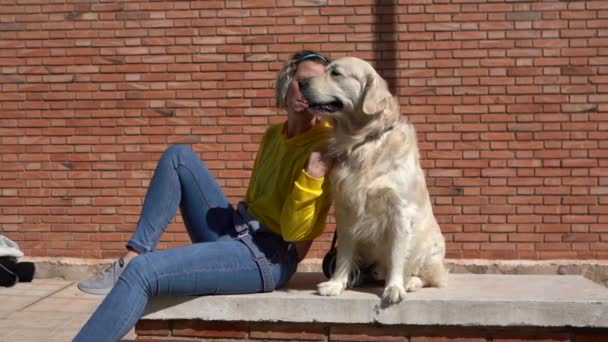 Slow Motion Shot Young Spanish Girl Petting Talking Her Dog — Stock Video