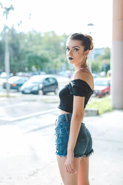 Vertical Shot Young Hip Female Dark Makeup Black Top Jeans — Stock Photo, Image
